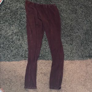 Chatoyant distressed/faded maroon leggings